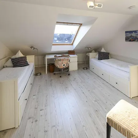 בית נופש Fischerhus Fischerhus וגנרוגה